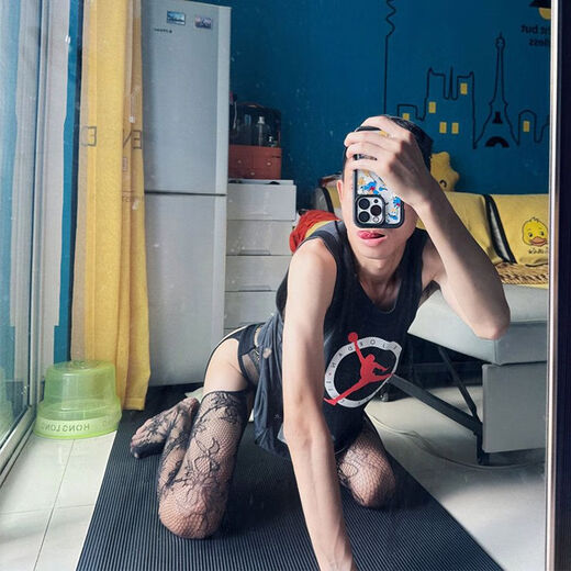 Elegant boys' sexy pajamas, men's erotic underwear, couples stimulation, high-end speed attack robes, underwear, men's and women's cos clothing, blind box three-piece set, men's underwear, sexy private fun, couple flirting, nude pajamas, thong sexy clothes, convenient for husband to eat, pure desire, speed attack, sexy underwear sm shame