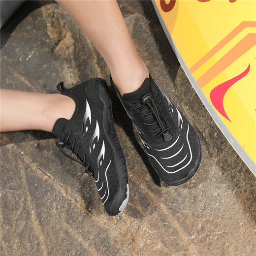 Di Gelong outdoor river tracing shoes breathable water fishing shoes for men and women seaside quick-drying beach swimming shoes indoor fitness 281 black 41