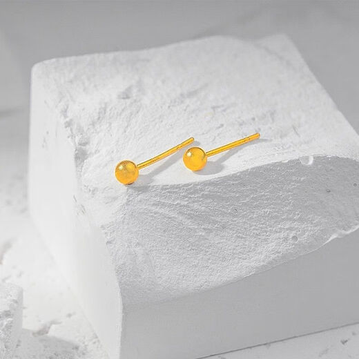 Old temple small golden bean earrings for women, ins style, simple temperament, the same style of gold earrings, light luxury and high-end, gift for girlfriend Jingsuda Doudou earrings