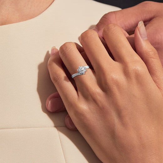 DR Proposal Diamond Ring K Gold/PT950 Platinum Elegant Snowflake Moissanite Diamond Ring Wedding Valentine's Day Birthday Gift 50 Points D-E Color/Extreme White Gift Box + Certificate PT950 Closed (Remark Number)