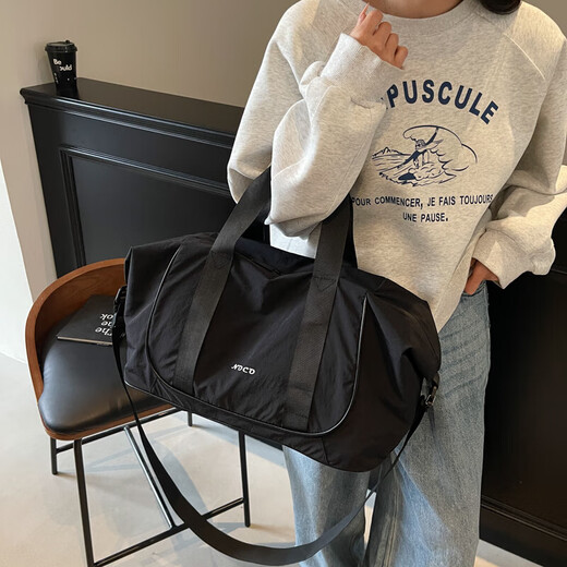 Neue Kurzstrecken-Reisetasche für Frauen mit großer Kapazität Leichtes Duffle Bag Fitness Bag Expansion Vielseitiger Modetrend-Crossbody-Tasche Schwarzer regulärer Stil