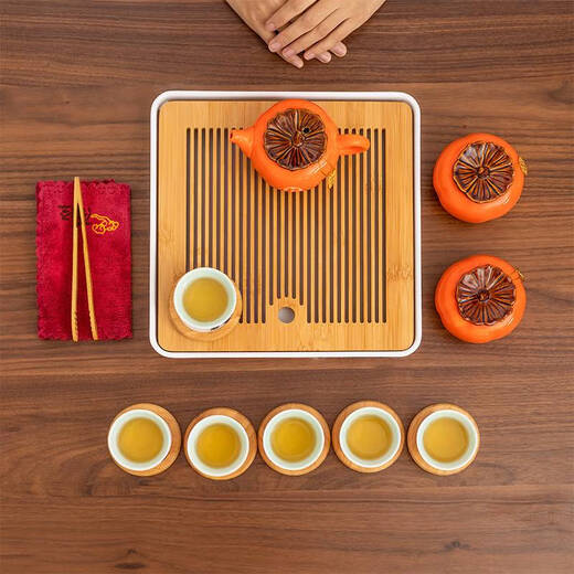 Yusen Yi Persimmon Ruyi Hochzeitsgeschenke für Neulinge für Freunde und Geschenke für Tee -Sets für Bräute und beste Freunde Dows für neu engagierte Kakis mit sechs Tassen + Porzellanscheiben + Geschenkboxen HQ693