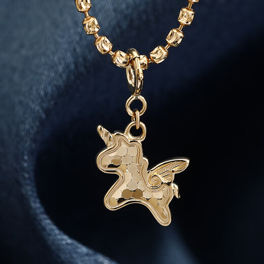 Chuansen Jewelry Pure 18K Gold Exquisite Laser Pony Unicorn Pendant Small Tail Necklace Pendant Clavicle Pendant Light Gold Customized