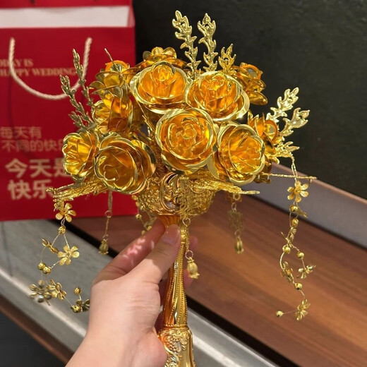 Cup Horse Chinese Style Bride Wedding Handd Fleur Fleur Golden Rose Wedding Gift Wedding Handmade DIY XIUHE CADEAU le meilleur ami Rose de la Rose - Sac à base + boîte-cadeau transparente + sac cadeau