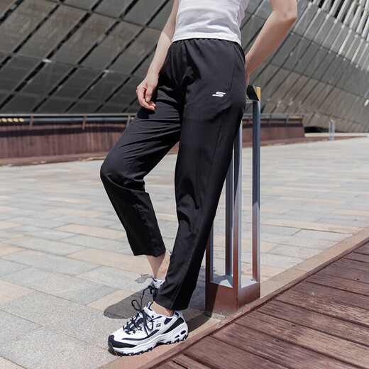 Skechers G Suit Women Sportswear Running Fitness Entrenamiento de la camisa de polo blanco Camiseta de manga corta Pantalones rectos Pantalones casuales Set de dos piezas/Polo Camiseta + Pantalones XS