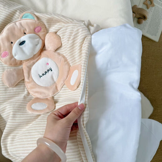 Baby colorful cotton quilt autumn and winter thickened and removable spring and summer thin newborn baby quilt newborn swaddle for four seasons happy bear coffee color four seasons double bile model (thin bile + thick bile) 98*98cm