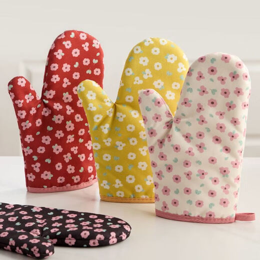 Yong Huan Mi Li Feng Wu Thickened Microwave Oven Gloves High Temperature Resistant Oven Insulated Anti-scalding Gloves New Kitchen Baking Tools Tea Break Bear Insulated Gloves 2 Pack