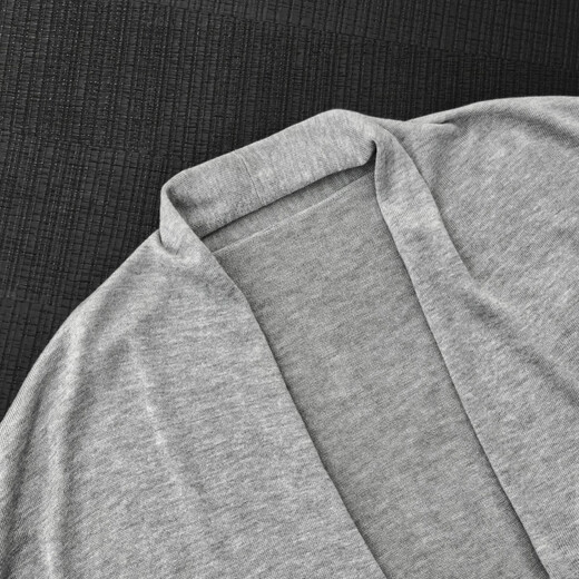 Meiyang (Meiyang) Coupper du papier cardigan acide acétique philosophie de flux d'acide de traction et gris antibactérien L