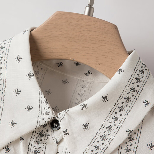 Late White New Product 2025 Autumn Temperament Printed Shirt Skin Friendly Elastic Casual Lapel Shirt Women Color M