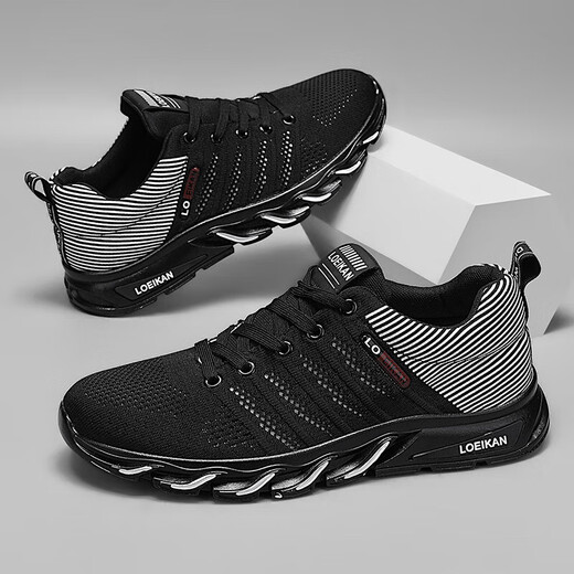 
The same brand sports shoes for men in summer new mesh breathable shock-absorbing running shoes flying odor-proof wear-resistant mesh shoes AC3888 black 41