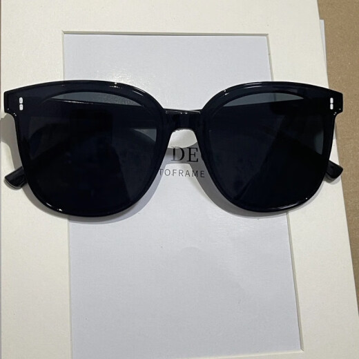 
Sunglasses, big face, big frame, big frame, sunglasses, summer sun protection, versatile driving style, star style, black frame, three-point style