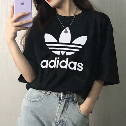 阿迪达斯 （adidas）女装运动套装 三叶草时尚休闲服短袖T恤衫宽松透气休闲短裤两件套 IR9533+JE1309 S
