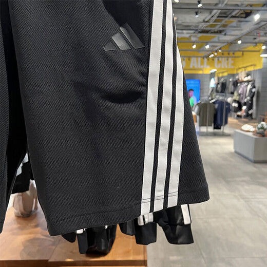 阿迪达斯 （adidas）运动裤男裤夏季新款休闲裤针织舒适透气宽松五分裤休闲短裤 KC3897 S