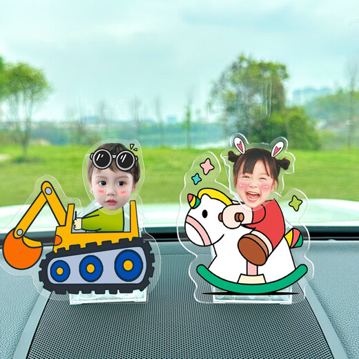 Photo personnalisée des ornements de tremblements de tête sur la voiture avec une voiture solaire en acrylique couple couple trois secoue fruit célibataire 738 cellules solaires doubles usage