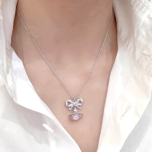 VVIENNE WESTLOCK British Purchasing Agent Western Queen Mother Authentic Saturn Necklace Octavie Diamond Bow Pendant Clavicle Chain Women Silver Pink