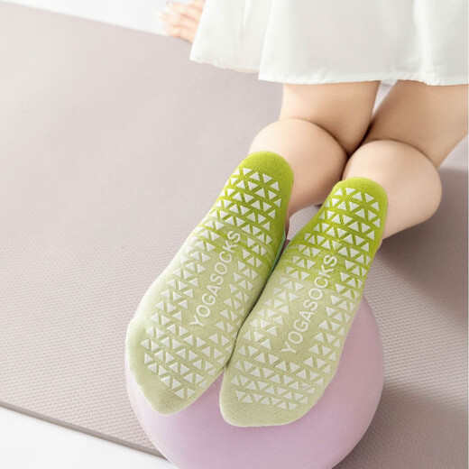 Gradient Yoga Socks Professional Non-Slip Socks Women's Cross Short Socks Fitness Five Toe Socks Mid-Tube Pilates Random Color 1 Pair One Size