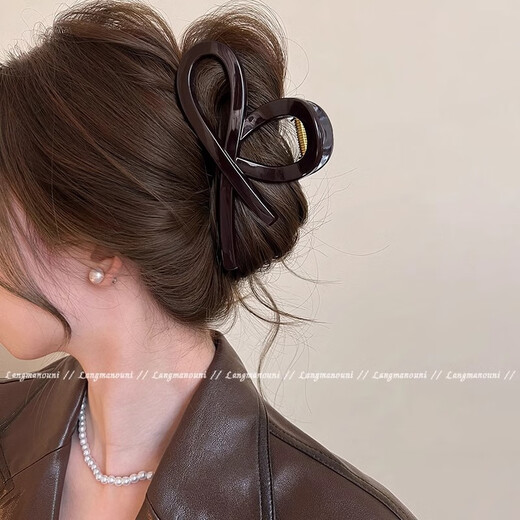 BARY REEF Korean high-quality acrylic hair clip hair large shark clip hair volume chocolate butterfly hair clip women's hair accessories chocolate brown cross style (12.5cm) regular version