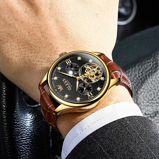 Le couple certifié OLEVS Swiss regarde une paire de montres mécaniques entièrement automatiques Hollow Veol Veil lumineux imperméables hommes et femmes Regardez la version améliorée améliorée 3601 + 6629 en cuir marron noir