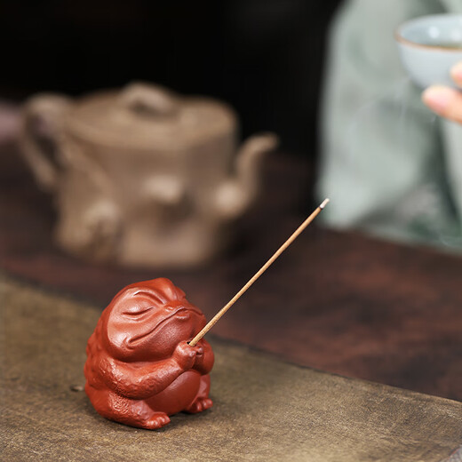 Tibetan pot world Zen purple sand golden toad incense insert tea pet indoor household sandalwood incense insert incense incense tea tray ornaments golden toad incense insert