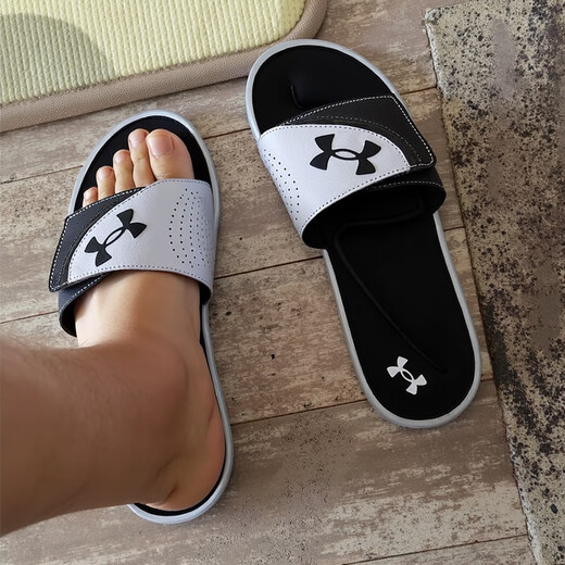 Under Armour Официальная мужская обувь 2025 Осень Новые Сандалии Легкие дышащие воздухопроницаемые пляжные туфли мягкие спортивные тапочки 3022711-002 /предложено взять больший размер 40/250