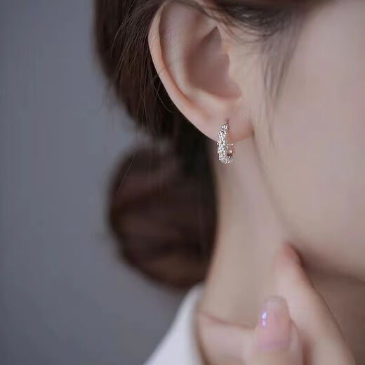 RSRDDY sterling silver 9999 silver earrings new anti-allergic earrings niche ins pure silver temperament ear buckle earrings sterling silver daisy earrings Lao Fengxiang's same style 4.56g (sterling silver pair)