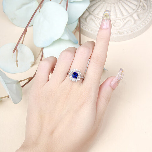 HEEKAIYI Sapphire Ring Female Royal Blue 18K Gold Diamond Ring Chinese Valentine's Day Birthday Gift for Wife and Girlfriend <Lifetime Warranty>