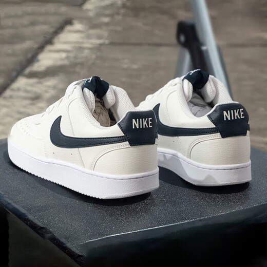 Nike Herrenschuhe 2025 Sommer Neu einfacher Version Air Force One Court Sneakers Weizenfarbe Casual Schuhe HQ4867-101 Segel Weiß/Ortel Deep Sea Blue 44.5