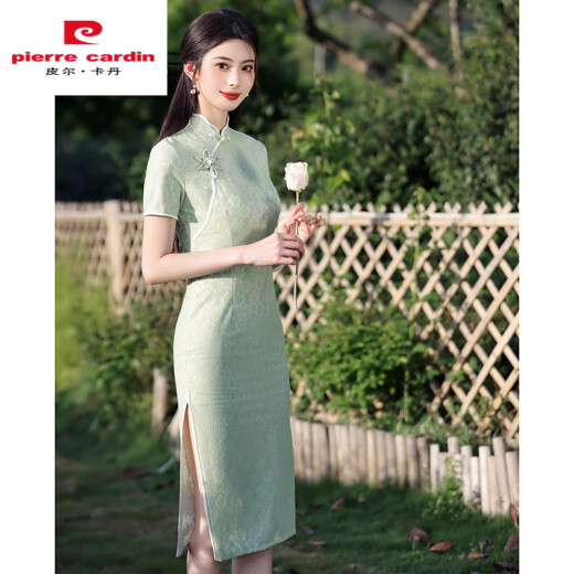 
Pier Cardin 2025 Cheongsam for the cheongsam for the 2025 exam, young green lace summer college entrance examination, winning fresh dress, usually worn 679 green big flower buckle 3XL