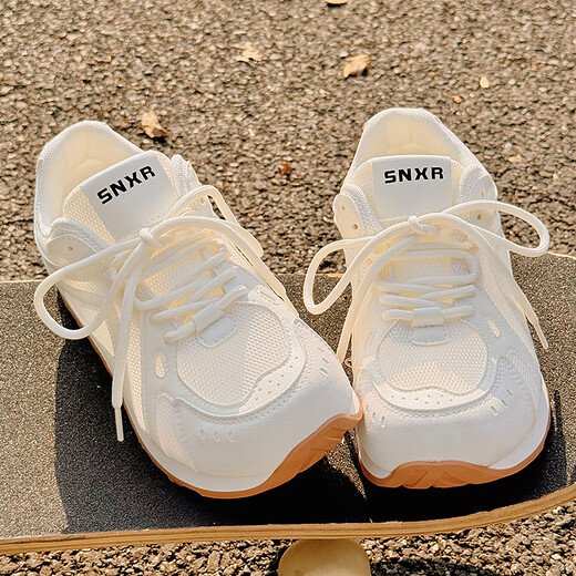 Gu Fansha zapatos blancos de suela gruesa para mujeres en verano zapatos de malla transpirables e inestables de malla con zapatos de entrenamiento deportivo versátiles 9905-3 beige 39