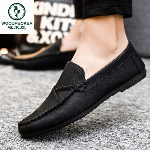Zapatos de frijoles para hombres de carpintero Versión coreana de trabajos de negocios zapatos de cuero casual transpirable y versátiles zapatos para hombres de una sola patada 2025 verano d826 negro 40 pequeño pequeño