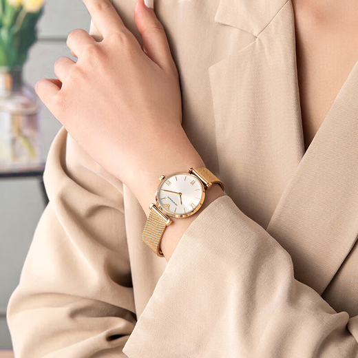 EMPORIO ARMANI Armani watch for women, small gold watch, simple steel strap, European and American watch, birthday gift for girlfriend AR1957