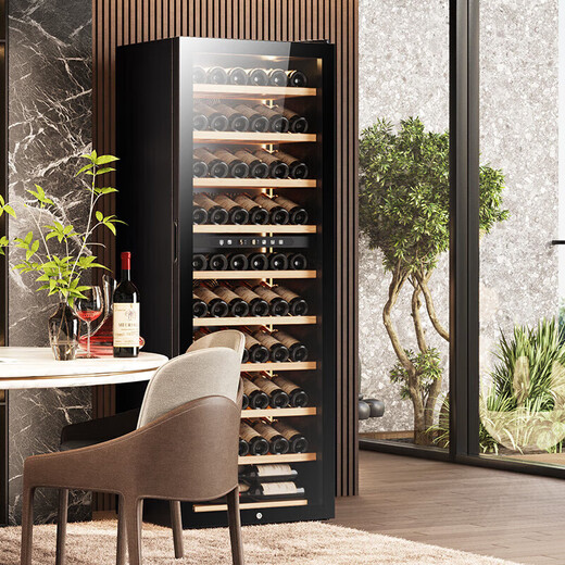 Bai Kailun wine cabinet constant temperature wine cabinet air-cooled constant temperature moisturizing wine refrigerated storage display cabinet multi-functional household refrigerator sake beer cold bar foreign wine tea cabinet fixed frequency | single temperature | red wine hanging cup | 256L thin section