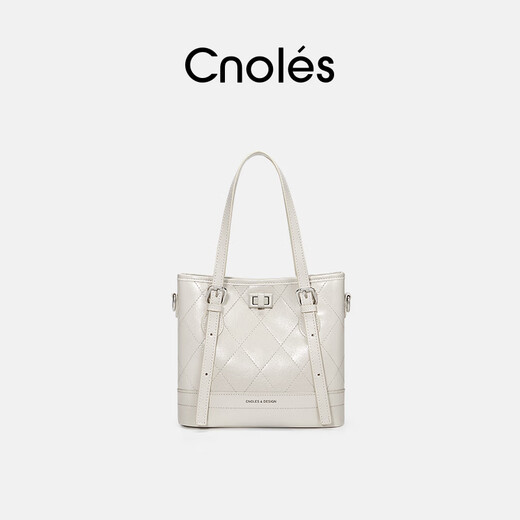 KOUYI XIAOXIANGFENG HOMBLE LO LUMA VERSATILE VERSATILE VERSATIL Summer Crossbody Bag Bag 2025 Nuevo estilo beige blanco