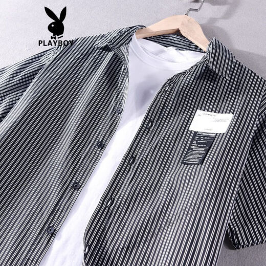 Playboy (Playboy) Chemise à rayures pour hommes à manches courtes minces japonais rétro coton sans fer libre coréen à demi-manche de chemise à manche 9740 Black M adaptée au poids 110-125 Jin [Jin est égal à 0,5 kg]