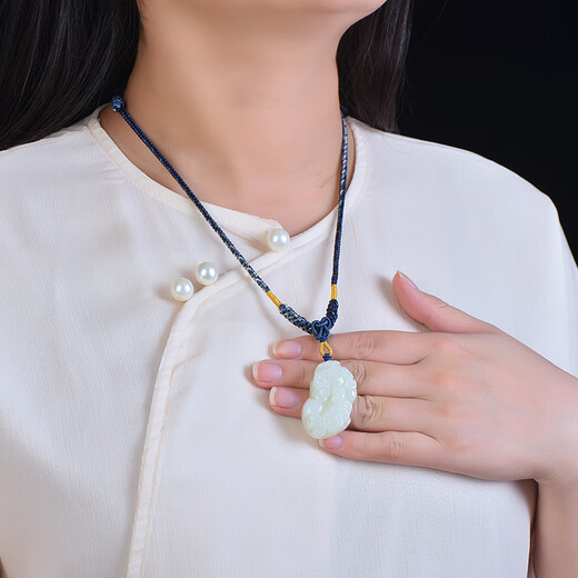 Chili high-end hand-woven necklace rope gold pendant lanyard jade pendant jade beeswax Wushi brand men and women with rope hand-woven pendant rope