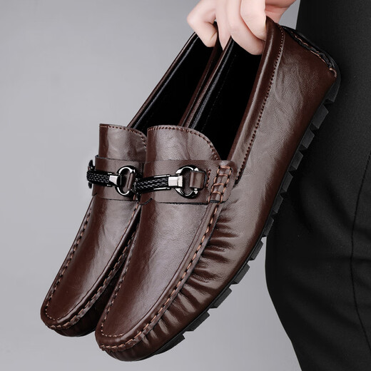 Chaussures de bonnet de marque de luxe légère pour hommes en été Nouveau homme en cuir authentique British Style British Casual Le cuir chaussures papa chaussures de conduite 9922 Brown 45
