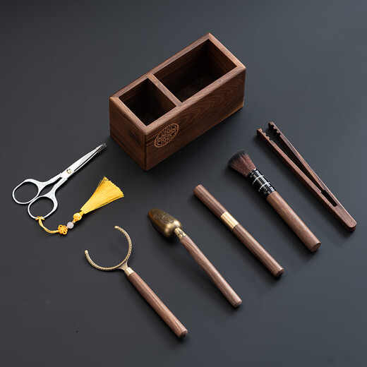 Zhengyang walnut wood tea ceremony six gentlemen high-end tea set accessories titanium office kung fu tea making tools anti-scalding coasters tea scissors tea scissors tea ceremony pure titanium six gentlemen
