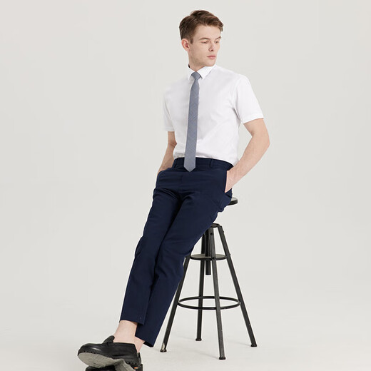 Nosskiss Luxury Luxury Luxur Luxur Luxur Luxe Brand Haut-de-Morbe à manches courtes Men 2025 Nouveau Bamboo Fibre Cool Thin Style Business White [Boîte-cadeau] 37 [Poids de référence> 100-110jin [Jin est égal à 0,5 kg]]]