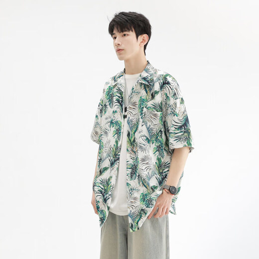 Kurashi Ichiki 2025 Summer suelto y cómoda seda de hielo fresco camisa de altura corta para hombres chaqueta de flores de la playa hawaianas 6629 Madagascar M