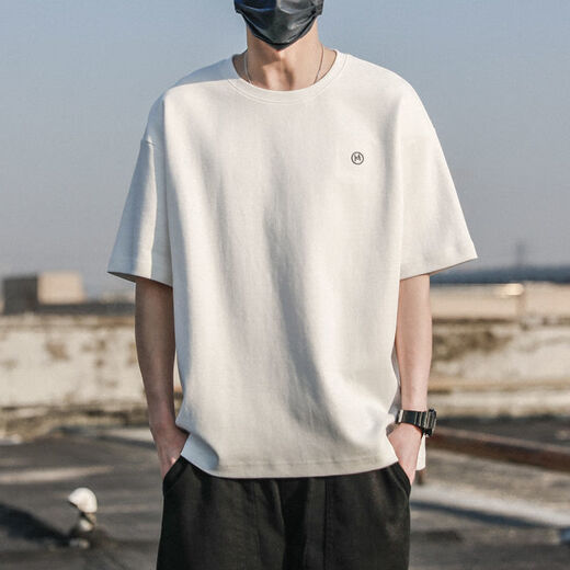 Vancl [Empfohlen von Lei Jun] Kurzärmeliges T-Shirt für das neue trendige Muster im Herren im amerikanischen Stil, das halbärmelte lockeres Gelegenheits-T-Shirt für Männer und Frauen, schwarz 1365 s