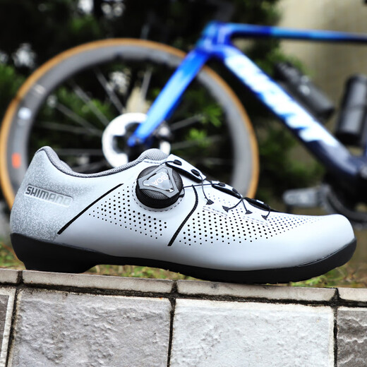 
Shimano SHIMANO Lockless Riding Shoes RF300 New Road Bike Mountain Bike Flat Professional Riding Shoes Men and Women Shimano RF300 Riding Shoes Men Gray 42
