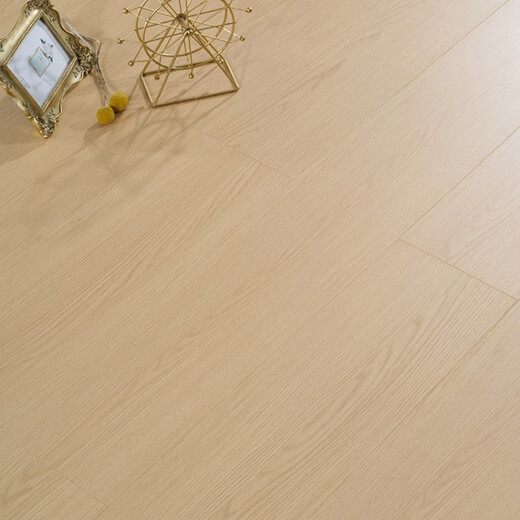 Wen Yijiaxin Planche composite à bois massif à trois couches 15 mm étanche à l'usage étanche à usure multicoude multicouche Fabricant de plancher en bois massif