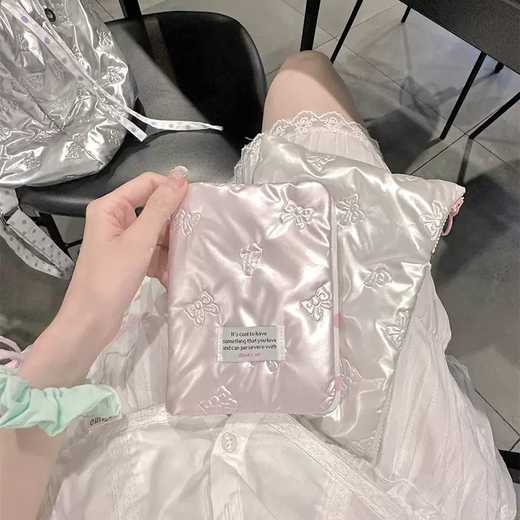 语森忆韩系ins蝴蝶结夹棉旅行护照夹保护套少女机票证件护照包收 蝴蝶结护照包银色