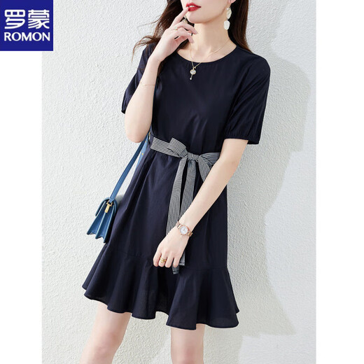 Romon (Romon) Robe de chemise réductrice d'âge mature légère avec été à volants 2025 Nouveau style marte à la taille et minceur de petite jupe A-Line Blue Navy XL 115-125Jin [Jin est égal à 0,5 kg]