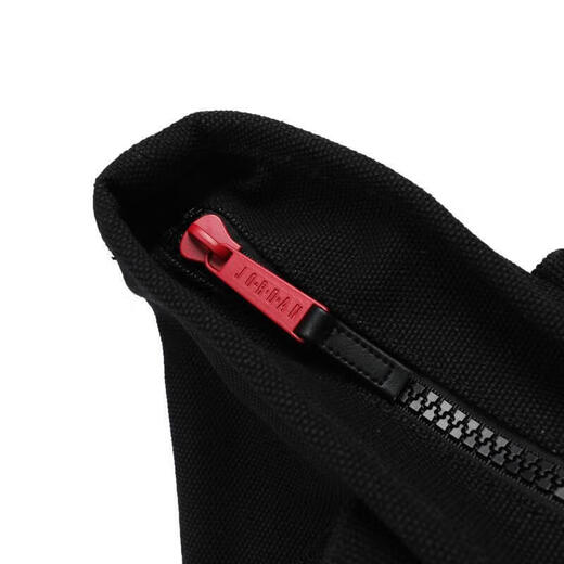 Nike Nike Herrenbeutel Frauenbeutel Handtasche Fashion Casual Bag Leuchtdapfenhandbeutel Sporttasche Sporttasche JD2243019GS-002/Schwarz
