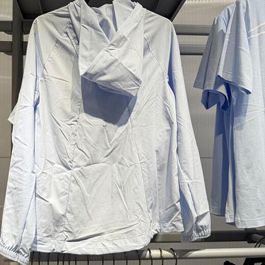 Nike (Nike) 25 Frühlings- und Sommer-Frauen-Sonnenschutz mit Kapuzenfitness Sport Casual Vielseitige Jacke HQ0651 HQ0651-423 S