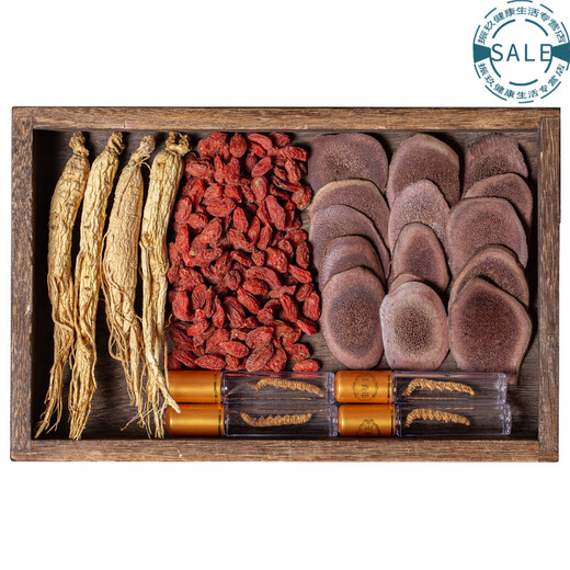 In the Neijing, I used Beijing Tongrentang wine to soak the wine medicinal materials ginseng antler wolfberry maca Ganoderma lucidum slices dried ginseng deer antler blood slices Cordyceps sinensis 13 flavors of luxury (10-20 Jin [Jin equals 0.5 kg] wine)
