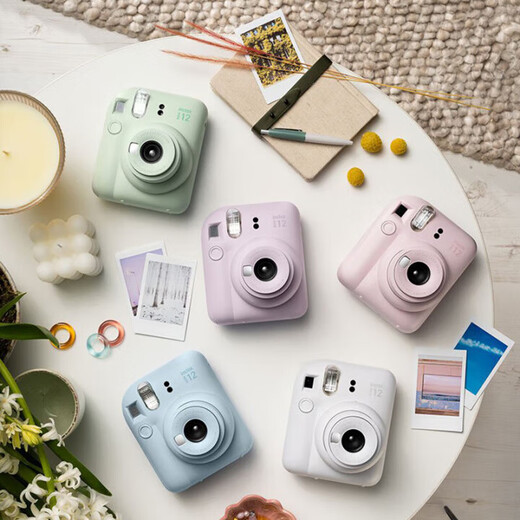 Fujifilm (FUJIFILM) instax mini12 instant camera, instant camera, instant camera, Mini12 light cherry pink (hot seller in store) standard (no photo paper)