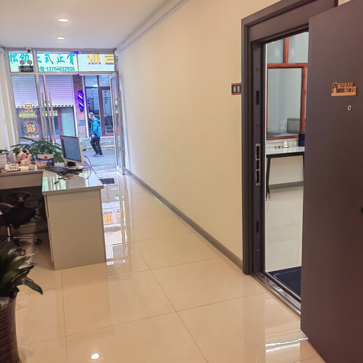 Xinxiang B&B, two bedrooms and one living room, warm living room