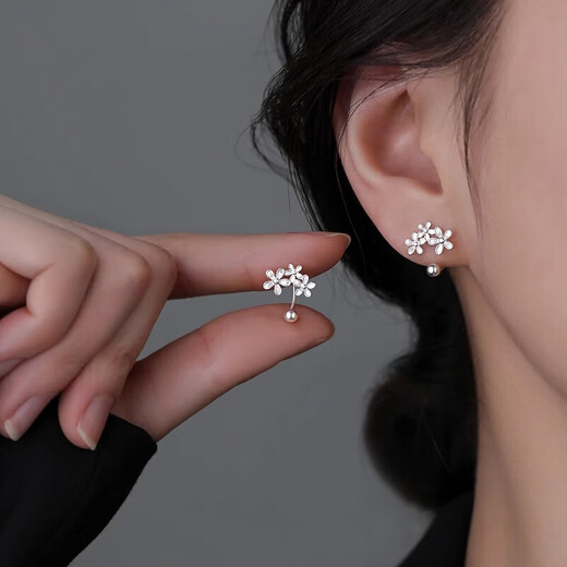 Kaximu 999 pure silver flower earrings women's ear piercing small earrings niche 2025 new earrings high-end sterling silver earrings S999 flower earrings gift box